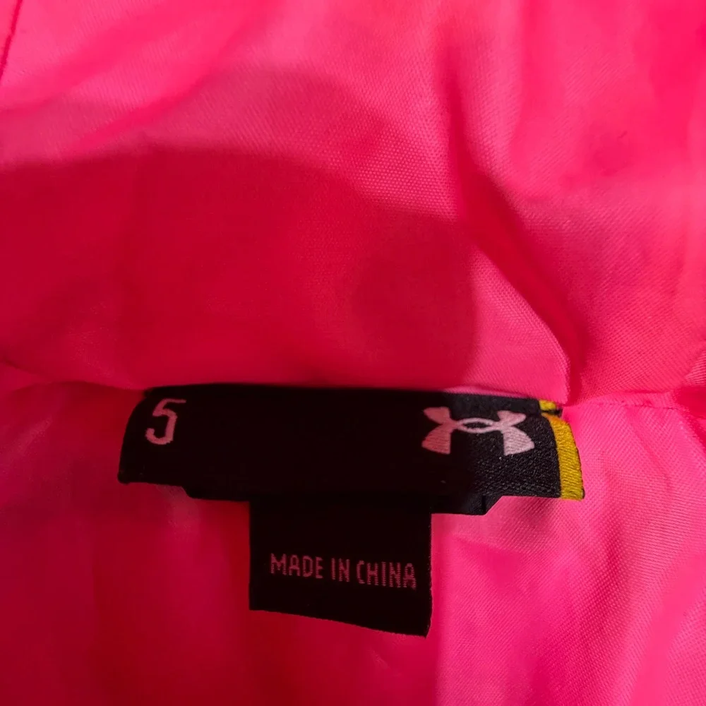 Under Armour Kids 5 Puffer Jacket Black Pink Quilted Hooded Full Zip Insulated